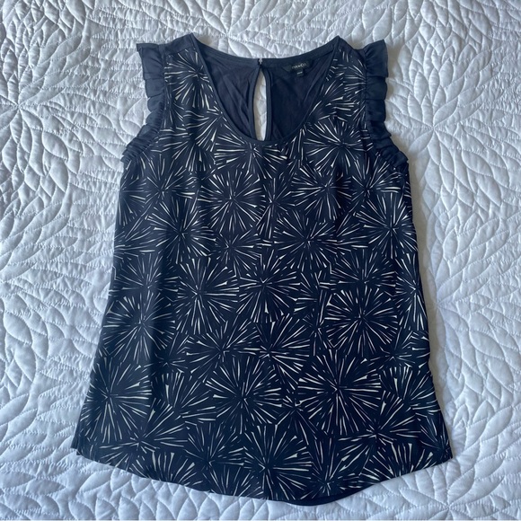 RW&CO. Tops - RW&Co Navy Patterned Top